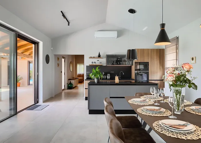 Marialba By Interhome Pula