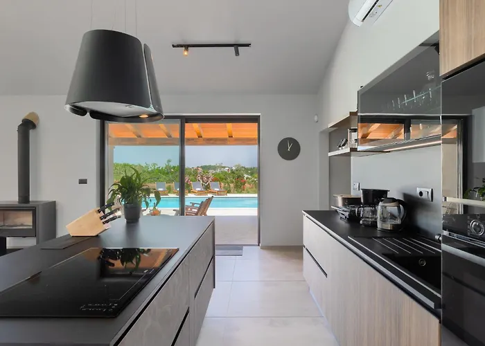 Marialba By Interhome Villa Pula